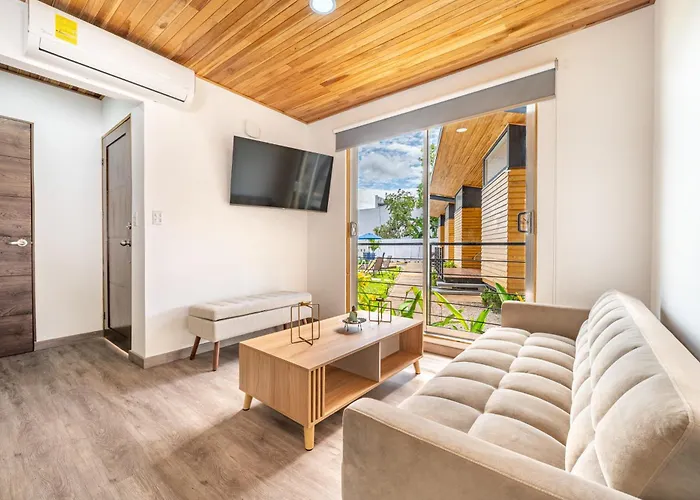 Luxurious 6-unit Oasis < 1 Mi To Playas Del Coco! Coco